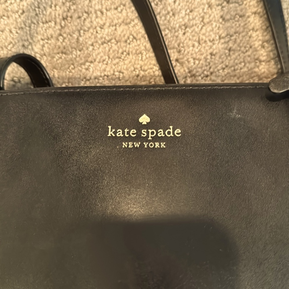 Kate Spade Large Leather - Picture 6 of 6